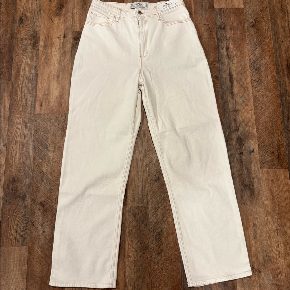 HOLLISTER Women’s cream color CURVY ULTRA HIGH-RISE DAD JEANS size W30/L31/11R